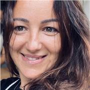 Doy clases particulares relacionadas en hostelería: gestión, montaje y desarrollo, Aprovisionamiento,tareas en cocina, realizar eventos, Vinos, Cócteles y demás tareas en un Restaurante. También en a la atención al cliente y por último en lengua castellan